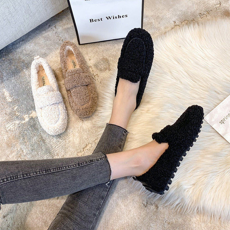 Alessia | Teddy Loafers